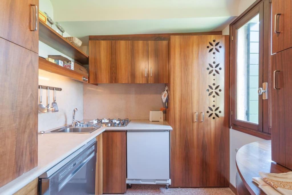 Ca' De La Comare, Relaxing And Elegant Apartment On Canal Grande Венеция Экстерьер фото